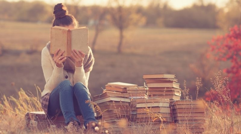 6 Benefits of Reading Books