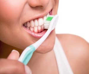 How to keep your teeth clean and healthy