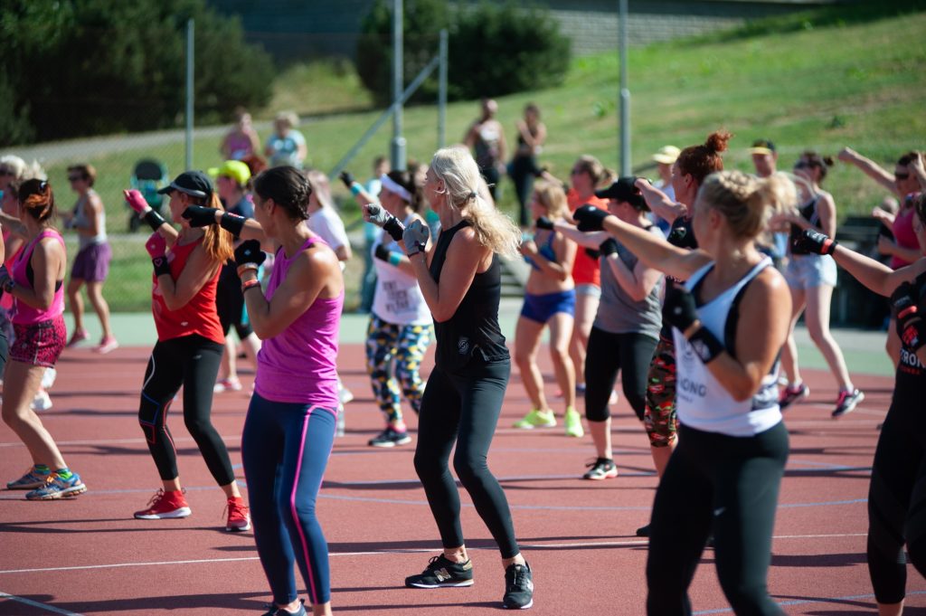 5 Major Benefits of Group Fitness Classes