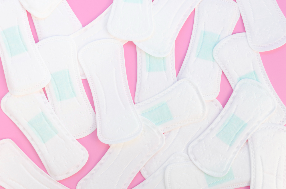 sanitary-pads-for-women-with-heavy-flow-what-actually-works